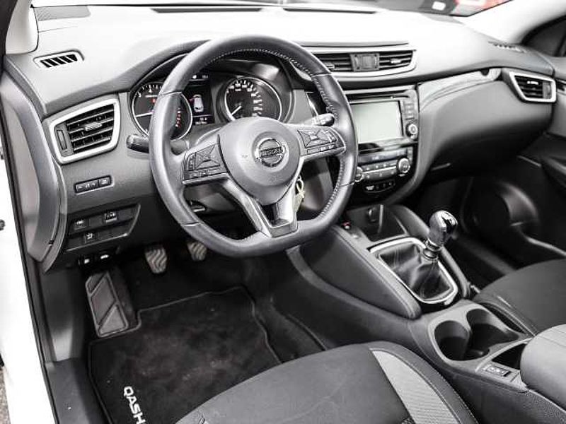 Nissan Qashqai N-Way 1.3 DIG-T EU6d-T Panorama Navi Mehrzonenklima 2-Zonen-Klimaautom Klimaauto
