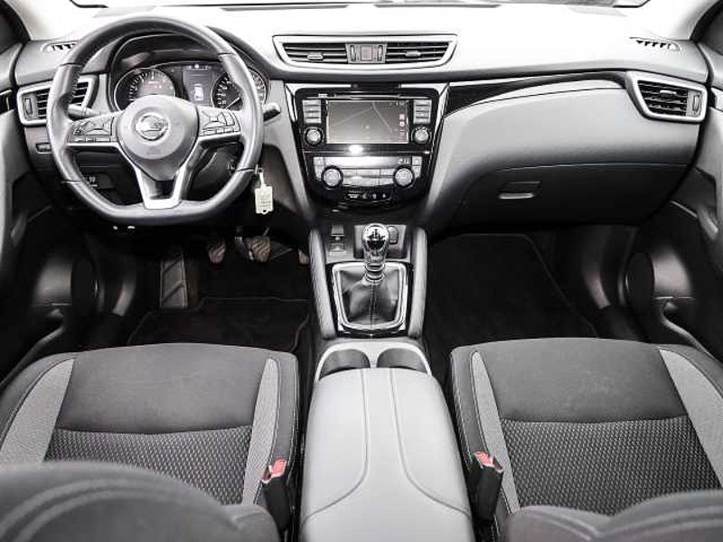 Nissan Qashqai N-Way 1.3 DIG-T EU6d-T Panorama Navi Mehrzonenklima 2-Zonen-Klimaautom Klimaauto
