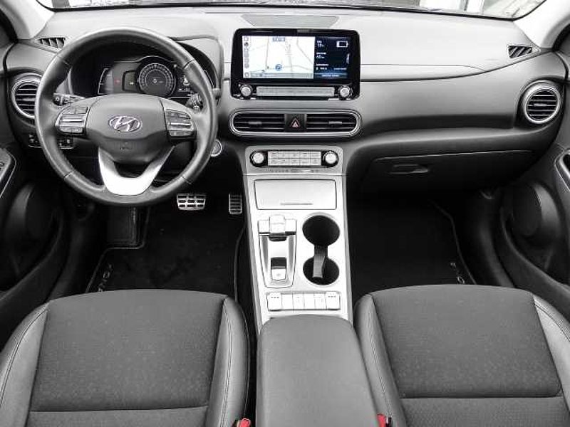 Hyundai KONA Style Elektro 2WD Navi Soundsystem LED Scheinwerferreg. Apple CarPlay Android Au