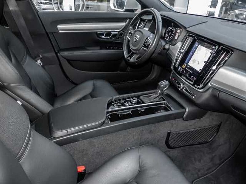 Volvo S90 Momentum D4 DPF EU6d-T Navi Leder digitales Cockpit Soundsystem LED Kurvenlicht